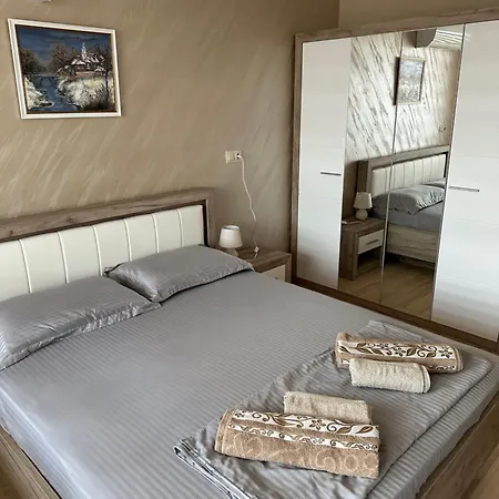 Tuthon Lägenhet Pomorie